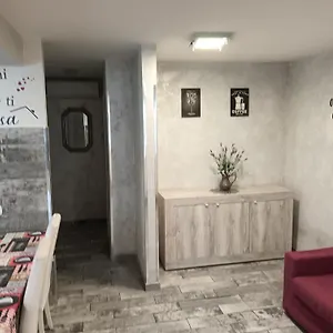 https://maria-t.it-romehotels.com