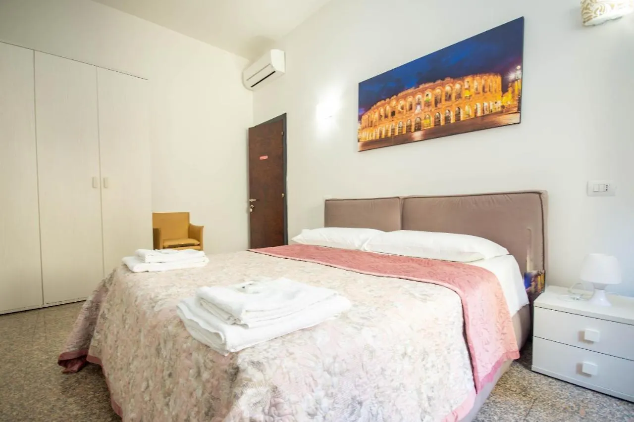 Residenza Bra Apartment ヴェローナ